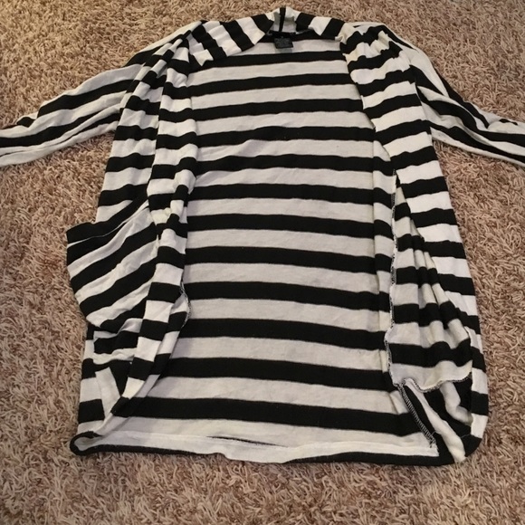 Black & white striped cardigan