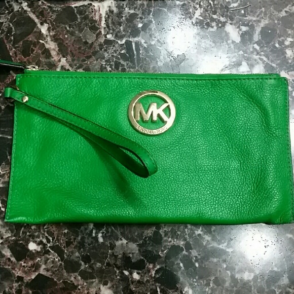 Michael Kors green wristlet