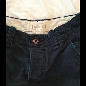 HOLLISTER NAVY CARGO SHORTS FOR MEN