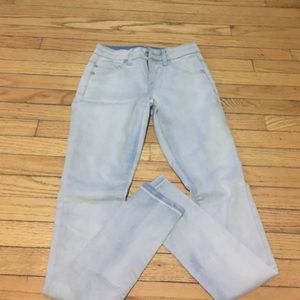 NEVER WORN LIGHT JEANS!!