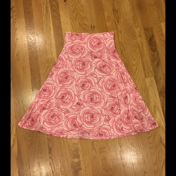 Lularoe Azure x-small pink roses washed but unworn