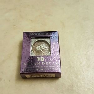 Urban Decay Moon Dust   "DIAMOND DOG"