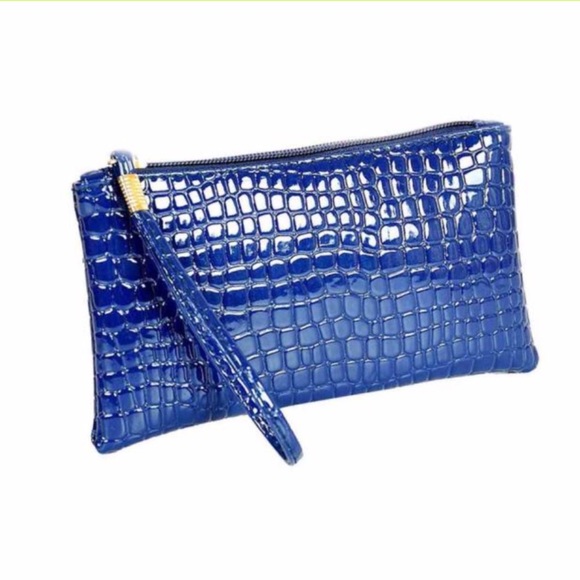Crocodile Clutch Handbag - Picture 2 of 3