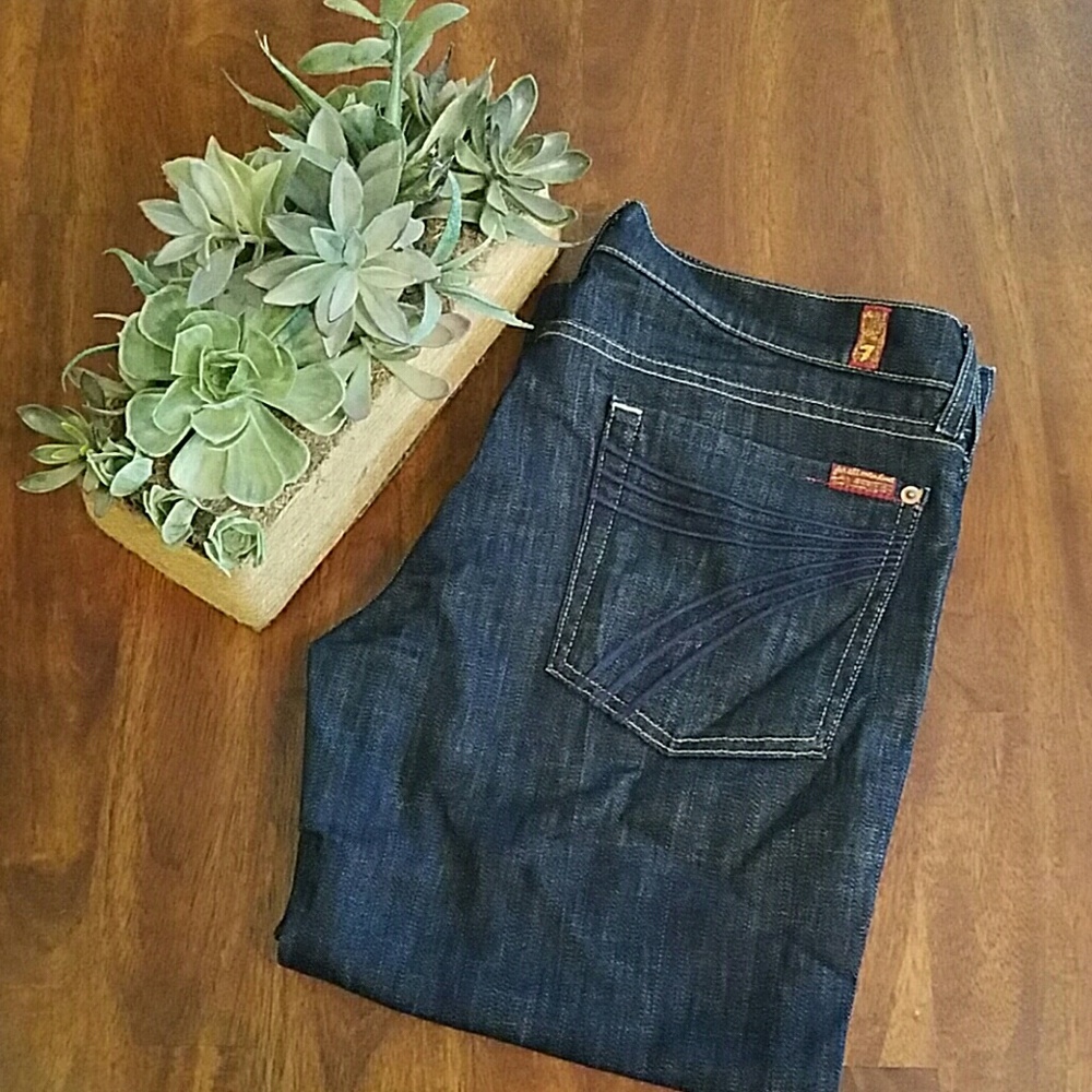 7 For all Mankind Cropped Dojo