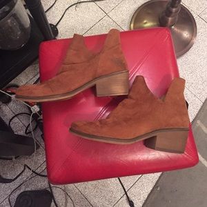 Forever 21 cut out faux suede ankle boots