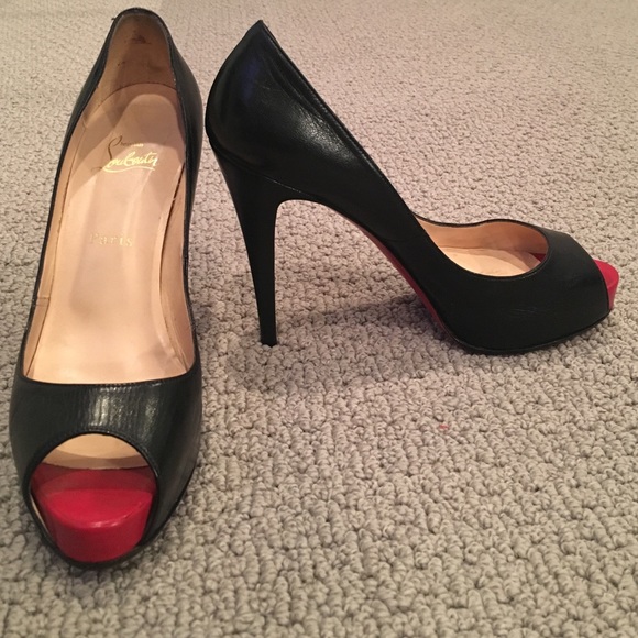 Loubiton black heels👠