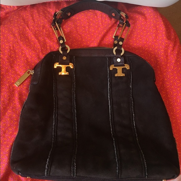 Authentic Tory Burch handbag stunning!