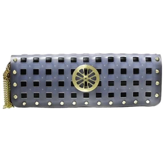Finalist ofthe InStyle Red Carpet Ready EveningBag - Picture 1 of 4