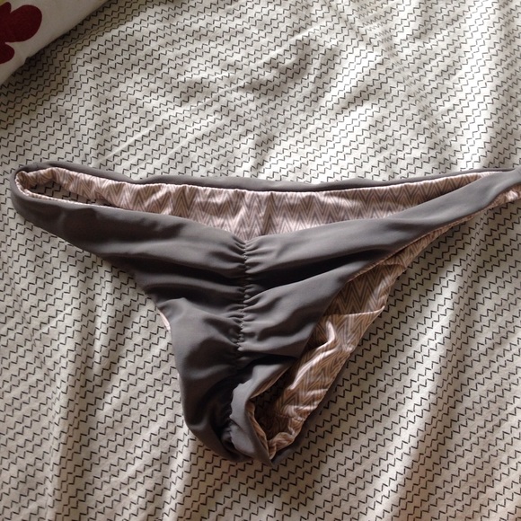 Acacia swimwear XL stone axle bottoms