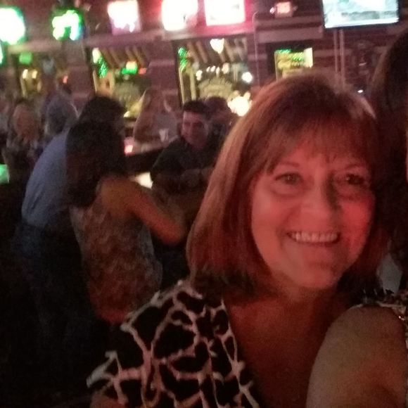 Meet your Posher, Marilyn - Picture 1 of 1