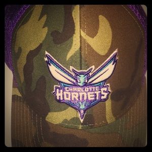 Charlotte Hornets snapback camo hat