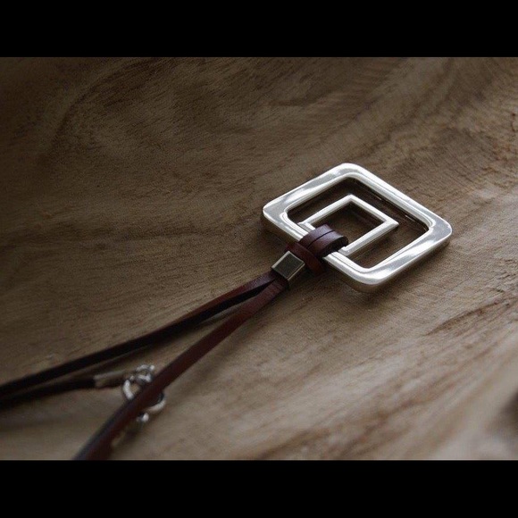 stainless steel Rhodium plated necklace.