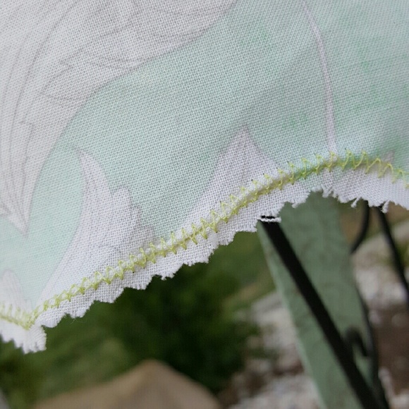 Apron - Picture 2 of 2