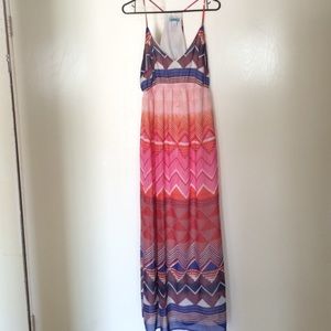 🍼 MATERNITY: Old Navy Maxi Dress