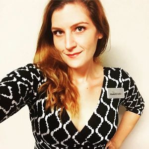 Meet your Posher, Elizabeth