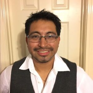 Meet your Posher, Julio