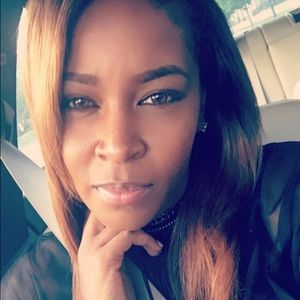 Meet your Posher, Erika