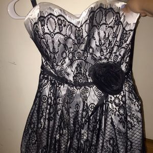 Bebe dress