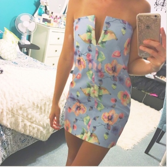 Nasty Gal Dresses & Skirts - Lavender floral dress