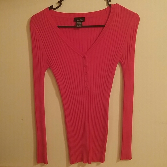 Rue 21 Pink Stretchy shirt