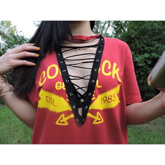 🔥Custom Made Lace Up Tee - Picture 3 of 4