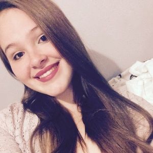 Meet your Posher, Emilie