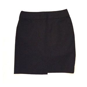 Black Banana Republic pencil skirt
