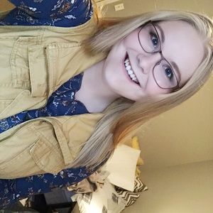 Meet your Posher, Allison