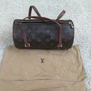 Vintage Authentic Louis Vuitton Papillon 26