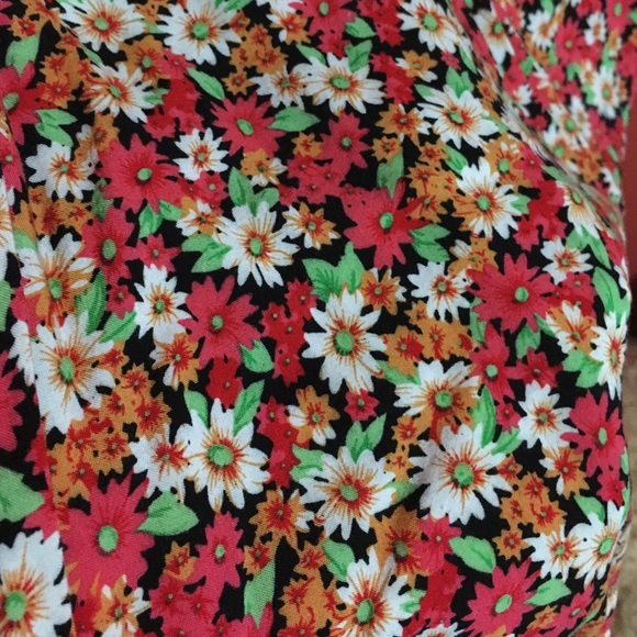 Blouse - Picture 2 of 4