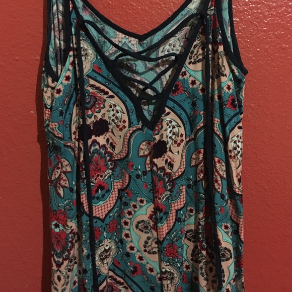 Dress - Picture 2 of 4
