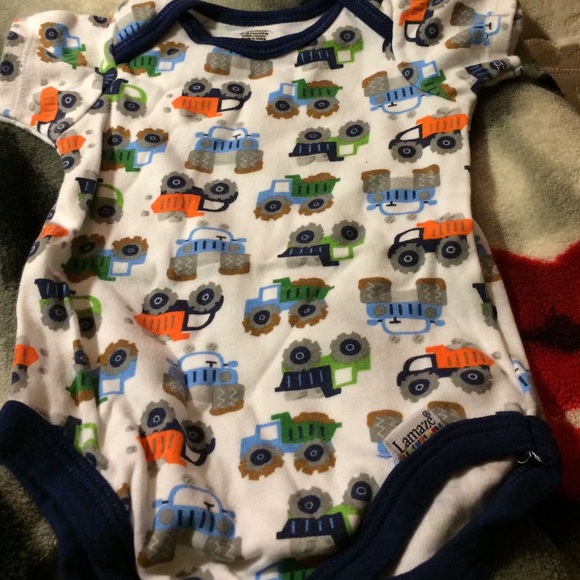 Infant onesies - Picture 2 of 4