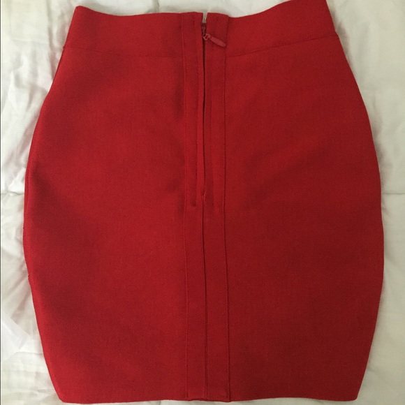 SOLD in ♏️ - Picture 2 of 3