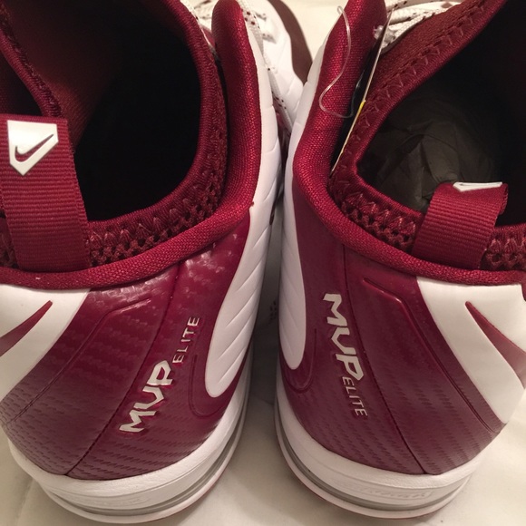 🎉NEW CLEATS🎉 - Picture 3 of 4