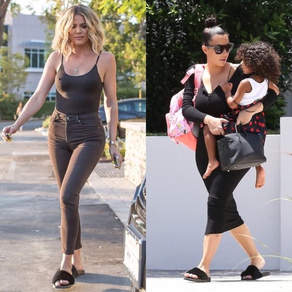 Black fur slide sandal! ✨✨✨ - Picture 4 of 4