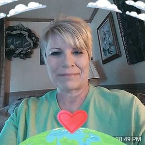 Meet your Posher, Beverly