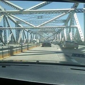 Meet your Posher, Junious