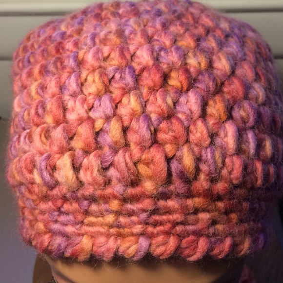 NEW**Crochet multi colored hat - Picture 4 of 4