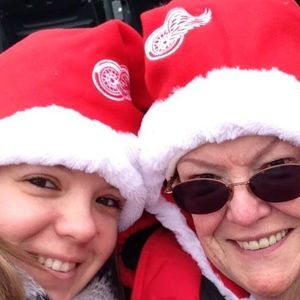 Meet your Posher, Connie