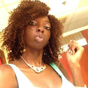 Meet your Posher, Ciata