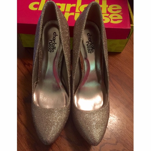 NIB!! Champagne colored pumps