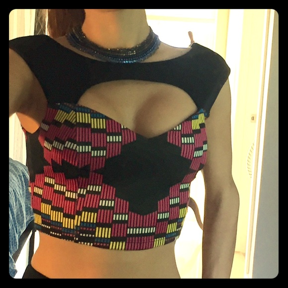 BeBe Electric print crop top Sz S