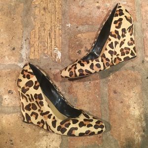 Jessica Simpson leopard wedges