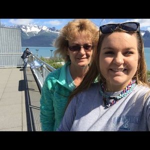 Meet your Posher, Dianna