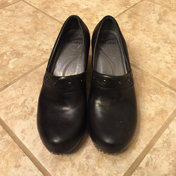 Black Dansko Clogs - Picture 1 of 4