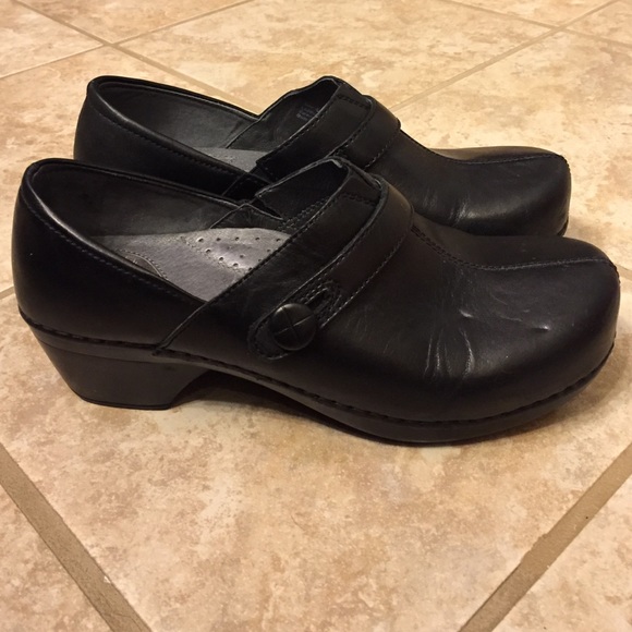 Black Clogs With Button Strapped Detail - Picture 2 of 3