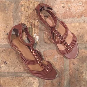 Seychelles cognac demi wedge