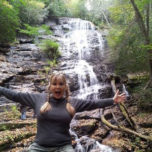 Meet your Posher, Lee