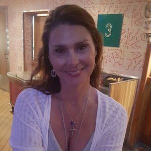 Meet your Posher, Pam