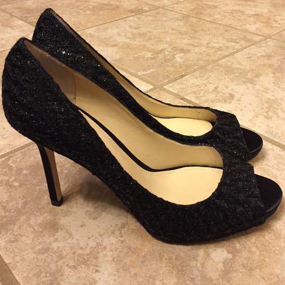 Glitter Peep-toe High Heels - Picture 2 of 4